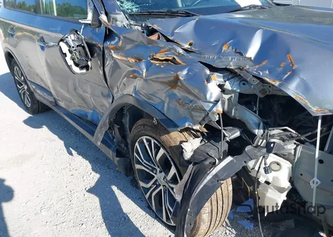 2016 Mitsubishi Outlander Es/Se/Sel z USA, uszkodzony, nr VIN JA4AZ3A33GZ015743